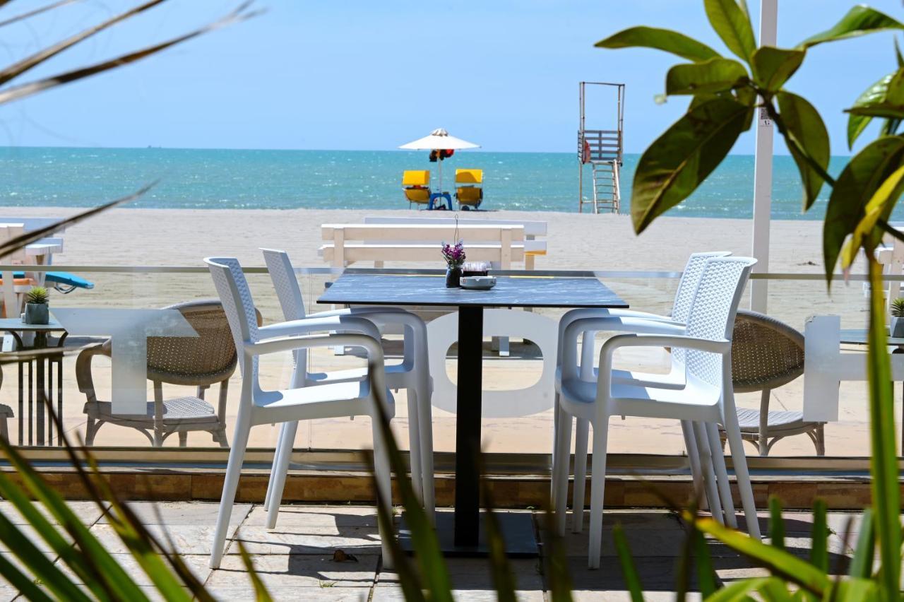 Hotel Andi Дуррес Екстер'єр фото